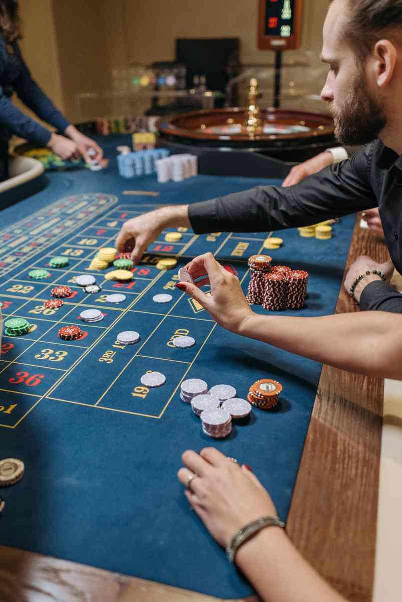 patrick spins casino